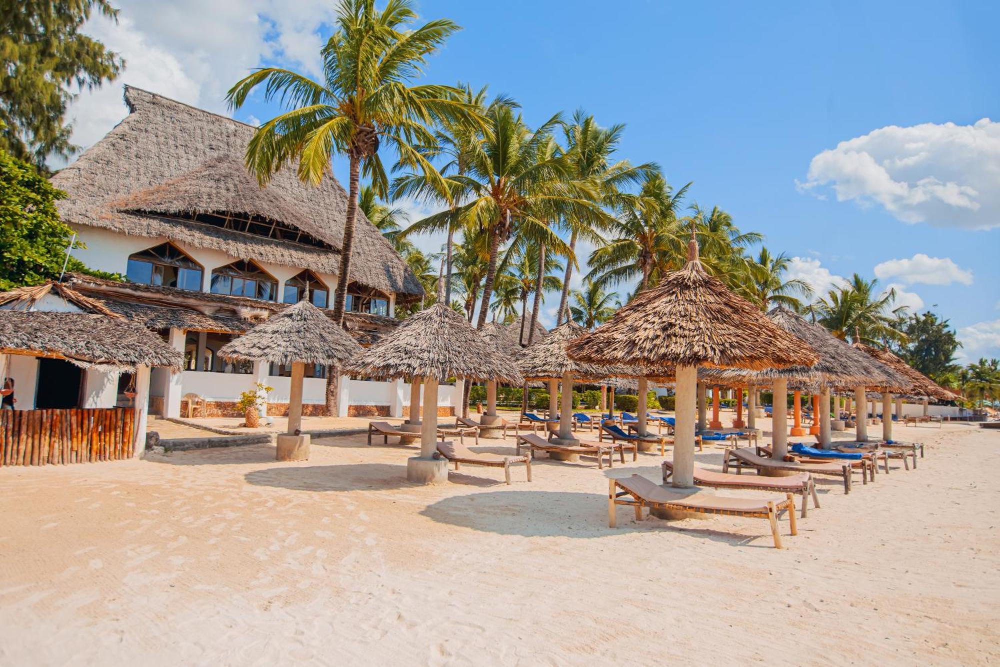 Ahg Waridi Beach Resort & Spa Pwani Mchangani Exterior photo