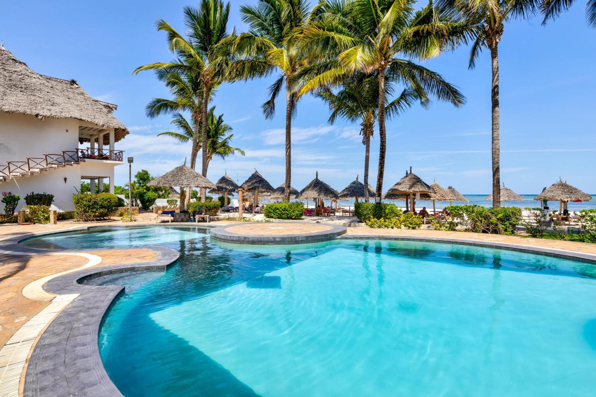 Ahg Waridi Beach Resort & Spa Pwani Mchangani Exterior photo